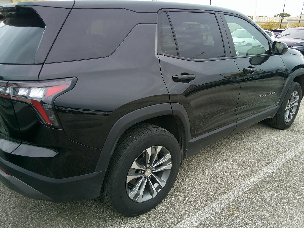 Chevrolet Equinox FWD 4dr LT w/1LT 2025