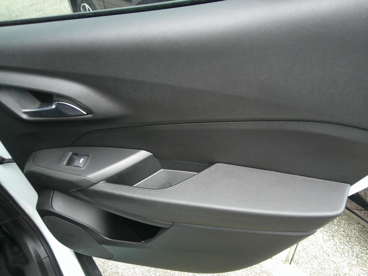 Chevrolet Trax FWD 4dr LT 2025