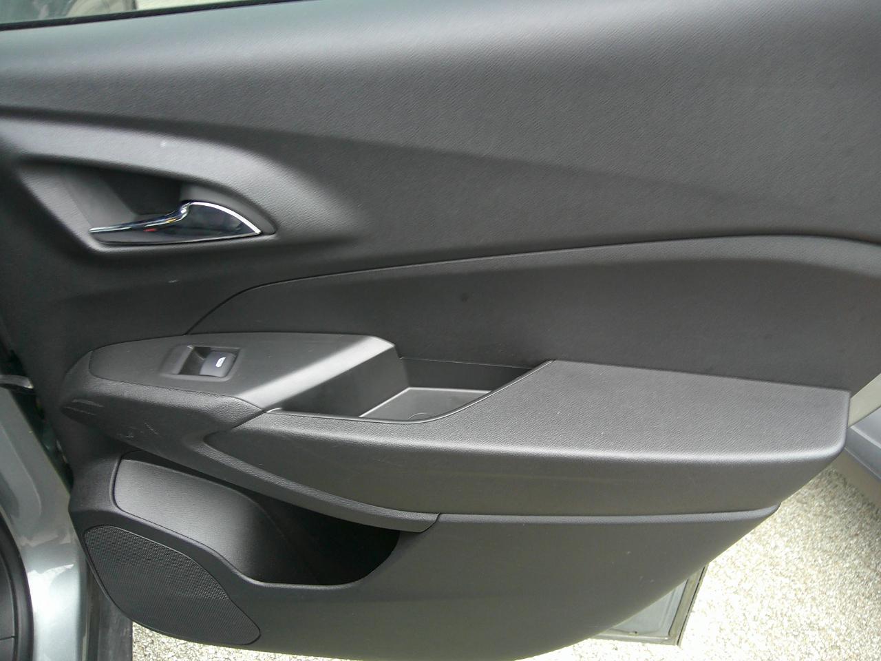 Chevrolet Trax FWD 4dr LT 2025