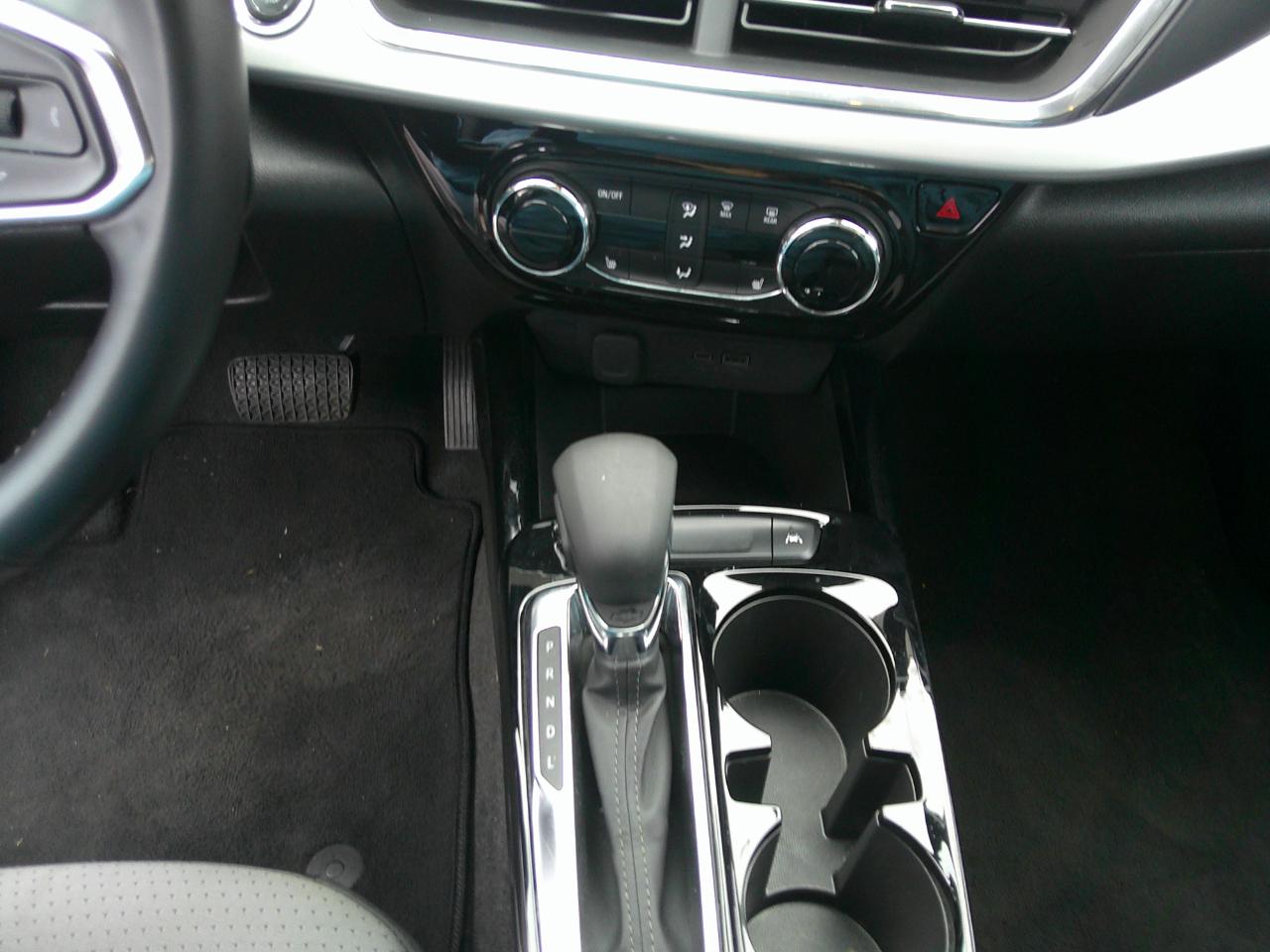 Chevrolet Trax FWD 4dr LT 2025