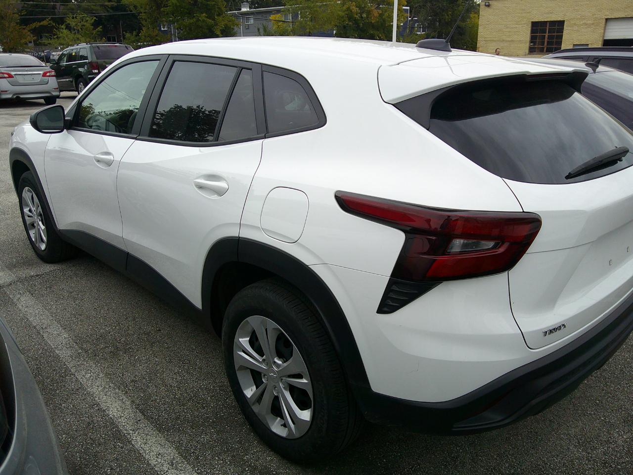 Chevrolet Trax FWD 4dr LS 2025