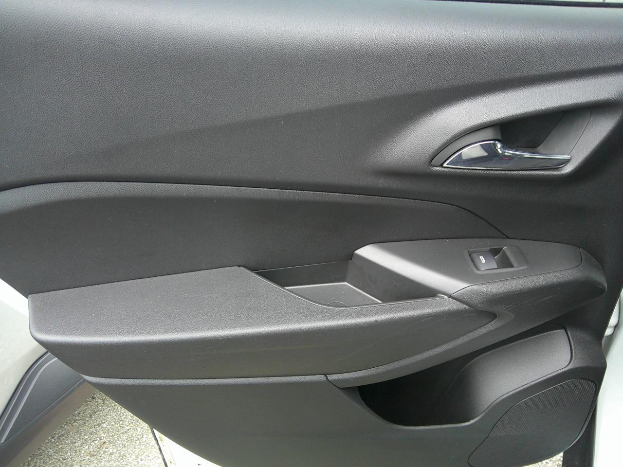 Chevrolet Trax FWD 4dr LS 2025