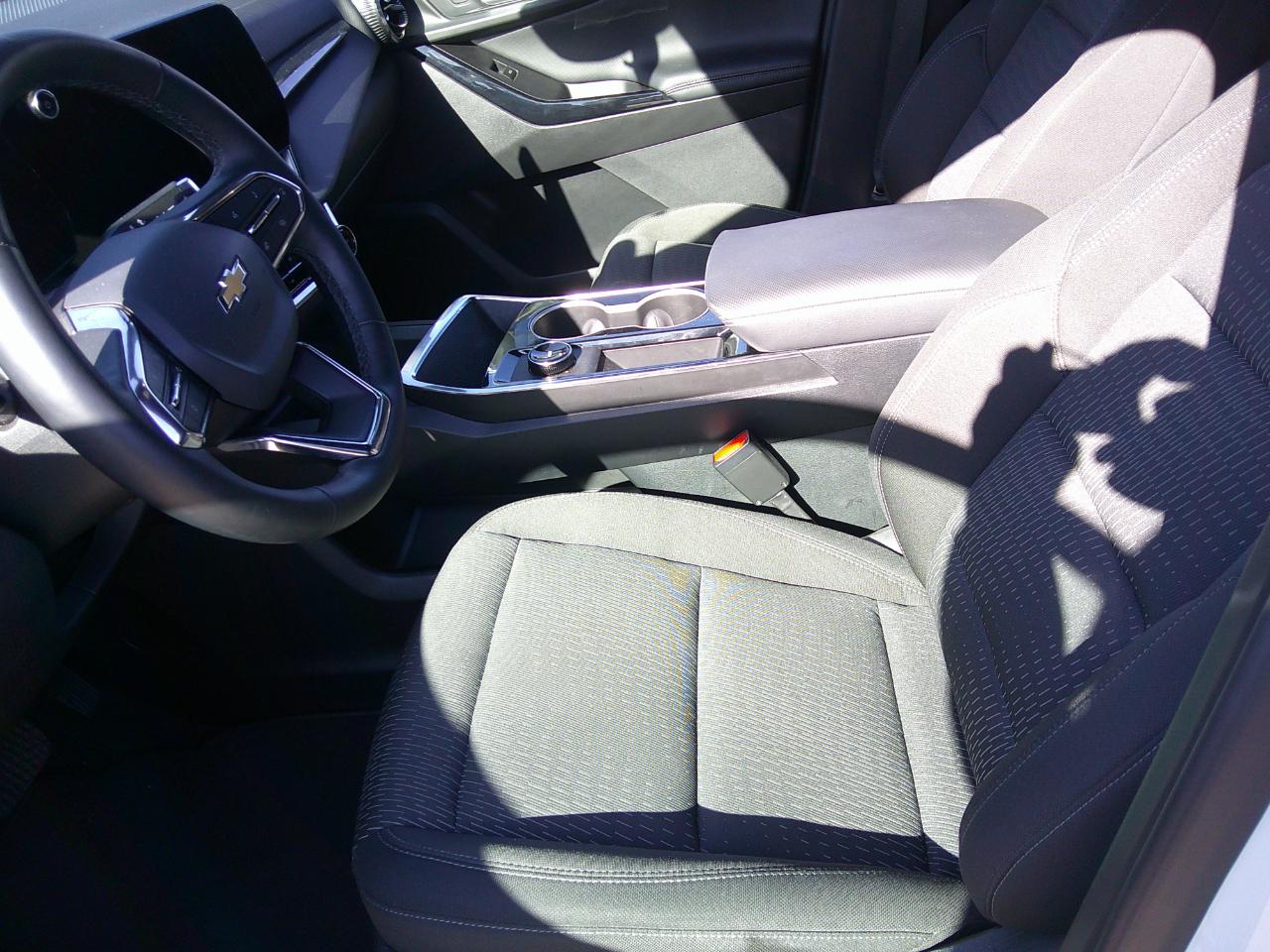 Chevrolet Equinox FWD 4dr LT w/1LT 2026