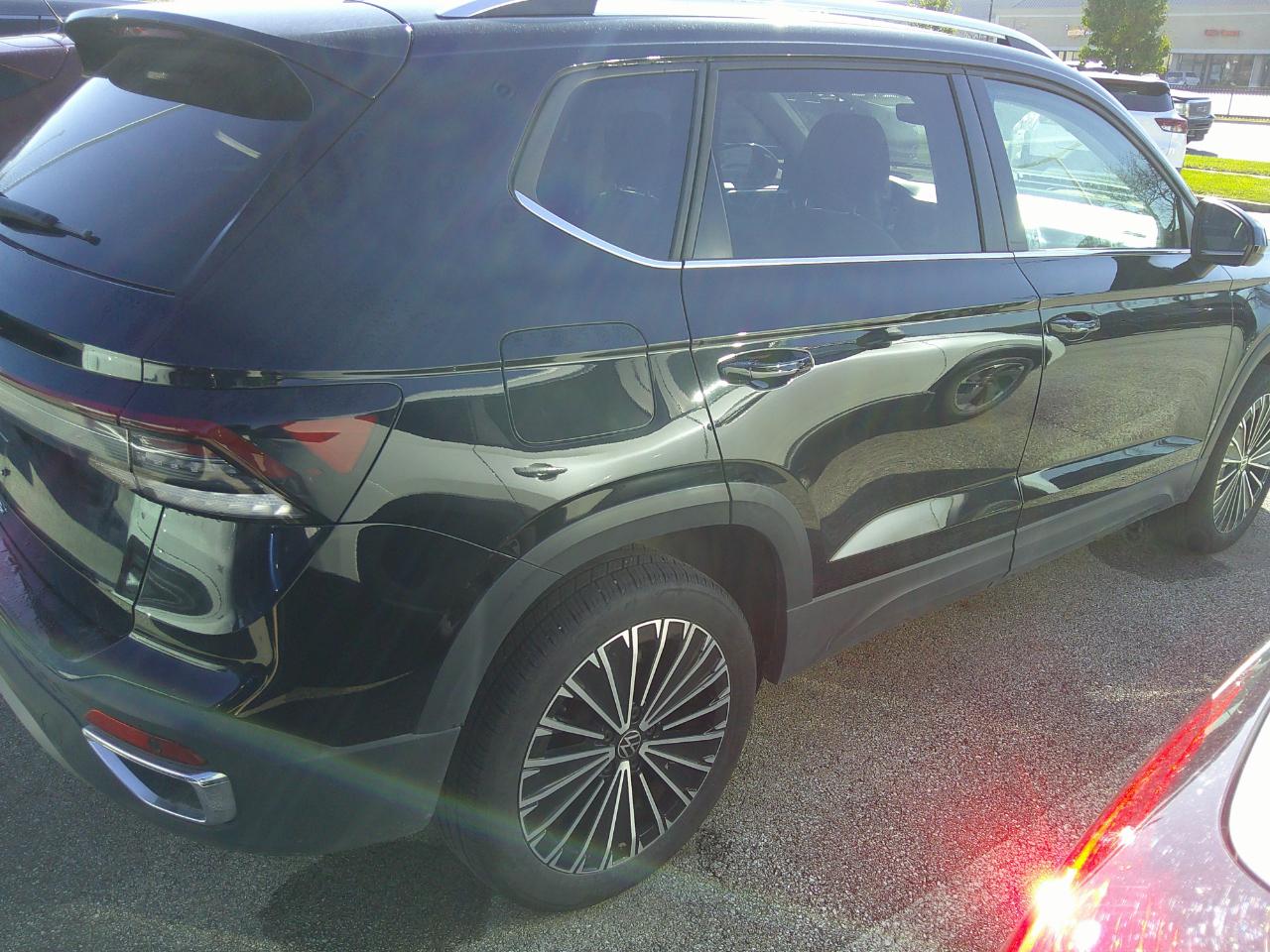Volkswagen Taos SE FWD 2025