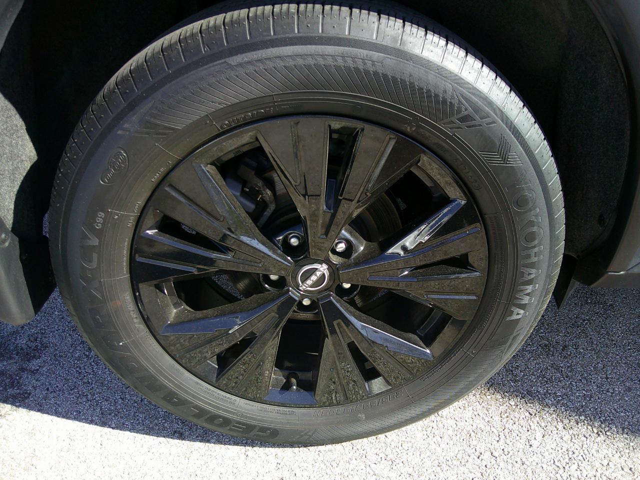 Nissan Rogue  2023