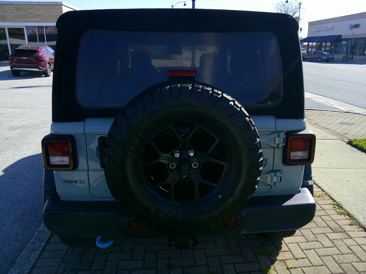 Jeep Wrangler 4xe Willys 4x4 2024