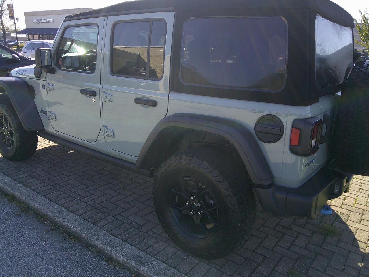 Jeep Wrangler 4xe Willys 4x4 2024