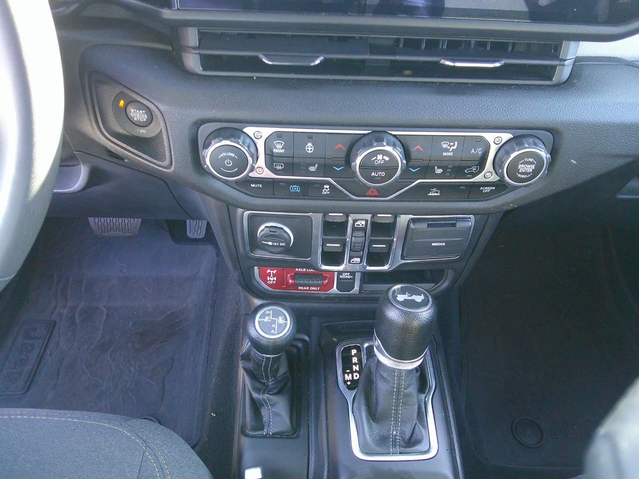 Jeep Wrangler 4xe Willys 4x4 2024