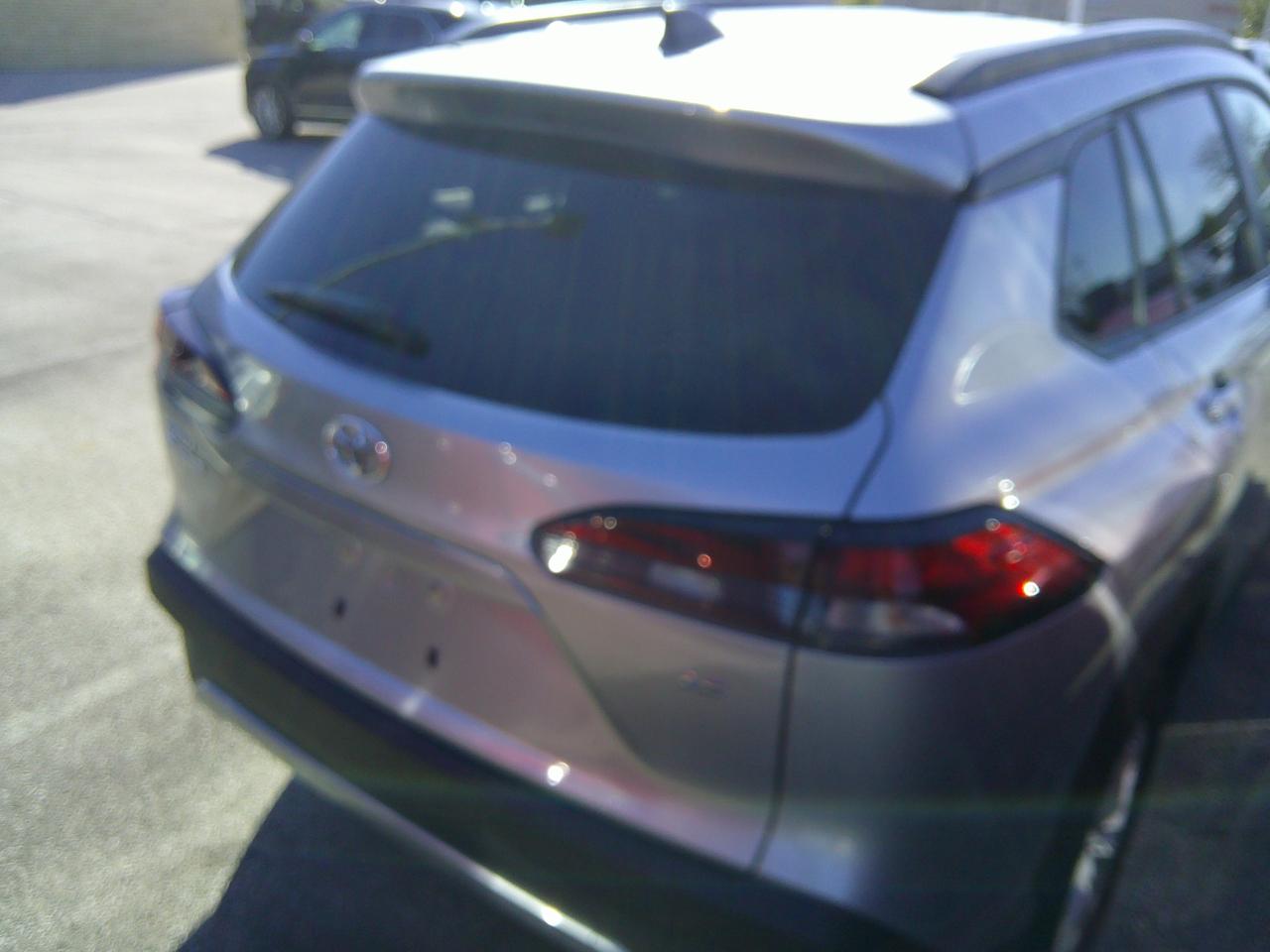 Toyota Corolla Cross LE 2WD (Natl) 2026