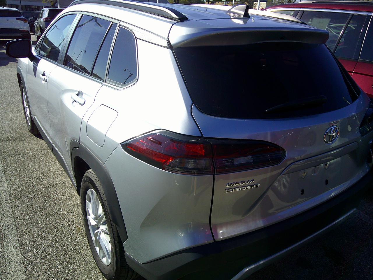 Toyota Corolla Cross LE 2WD (Natl) 2026