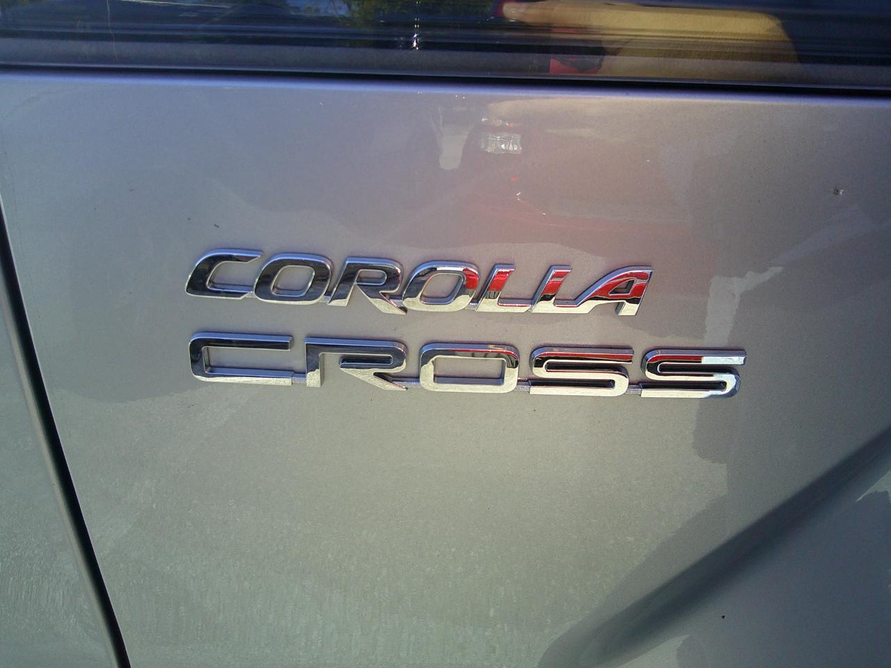 Toyota Corolla Cross LE 2WD (Natl) 2026