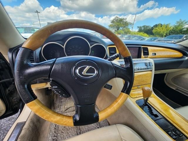 Lexus SC 430 2dr Convertible 2004