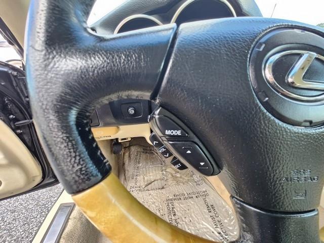 Lexus SC 430 2dr Convertible 2004