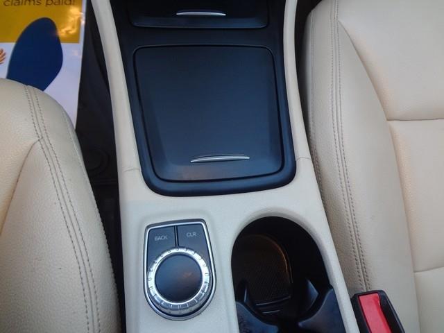 Mercedes-Benz CLA-Class 4dr Sdn CLA 250 4MATIC 2014