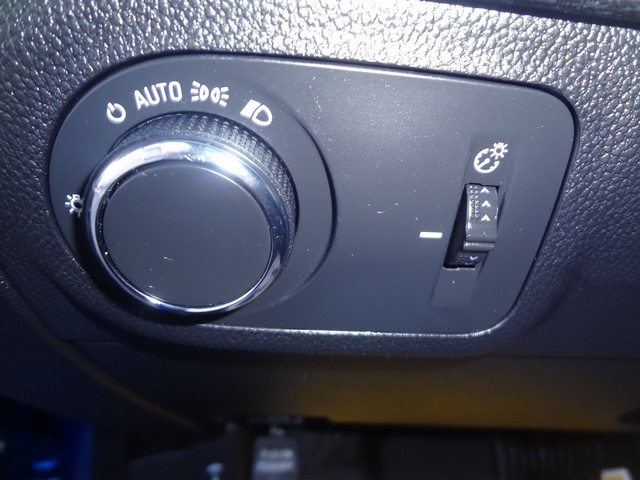 Chevrolet Cruze 4dr Sdn 1.6L LT w/1SH 2018