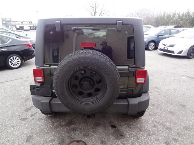 Jeep Wrangler Unlimited 4WD 4dr Rubicon 2011