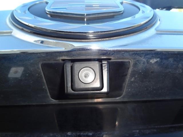 Cadillac Escalade AWD 4dr Premium 2011