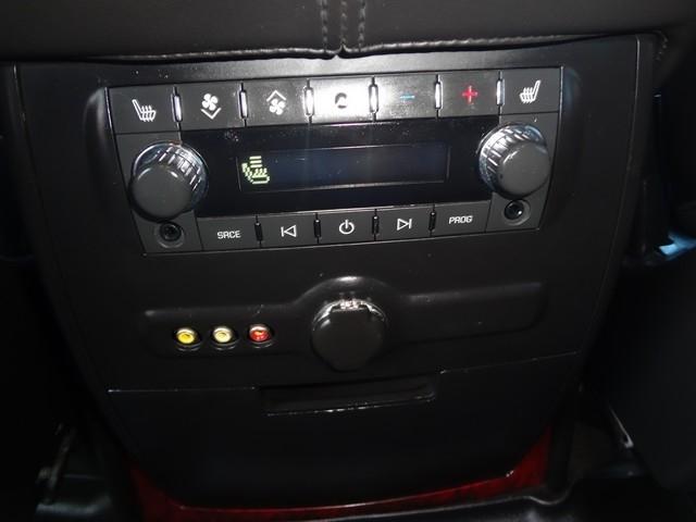 Cadillac Escalade AWD 4dr Premium 2011