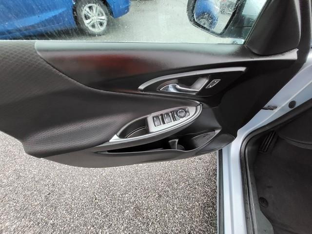 Chevrolet Malibu 4dr Sdn LT w/1LT 2018