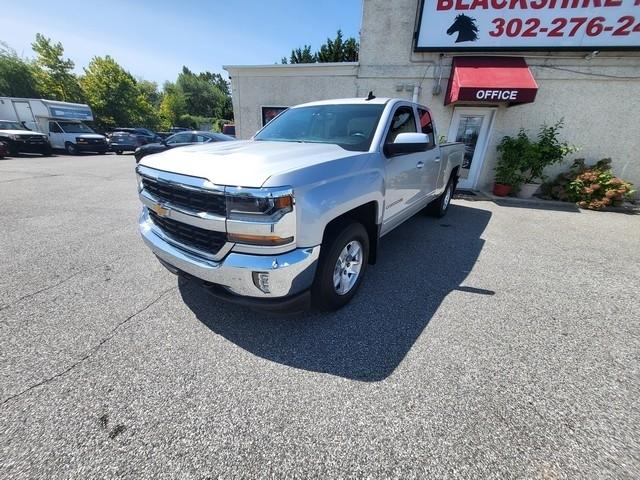 Chevrolet Silverado 1500 4WD Double Cab 143.5" LT w/1LT 2017