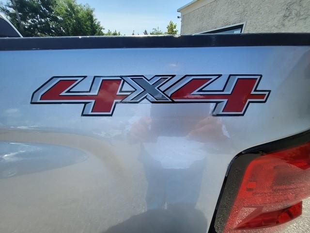 Chevrolet Silverado 1500 4WD Double Cab 143.5" LT w/1LT 2017