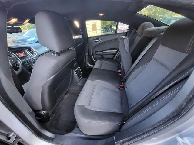 2015 Dodge Charger 4dr Sdn SE RWD