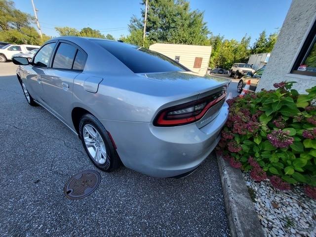 Dodge Charger 4dr Sdn SE RWD 2015