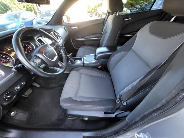 Dodge Charger 4dr Sdn SE RWD 2015