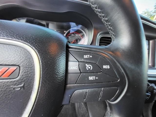 Dodge Charger 4dr Sdn SE RWD 2015