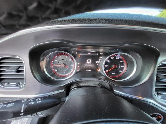 Dodge Charger 4dr Sdn SE RWD 2015