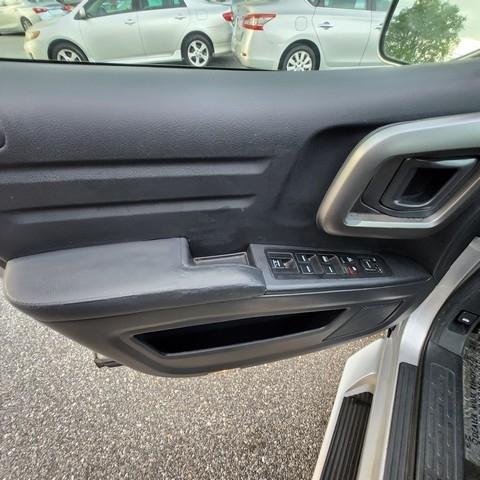 Honda Ridgeline 4WD Crew Cab RTL 2012