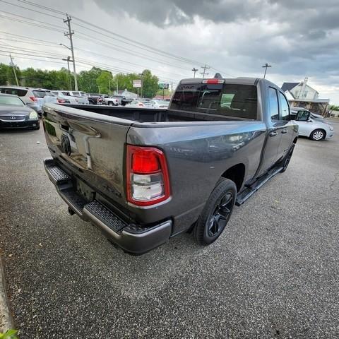 RAM 1500 Big Horn 4x4 Quad Cab 6'4" Box 2022