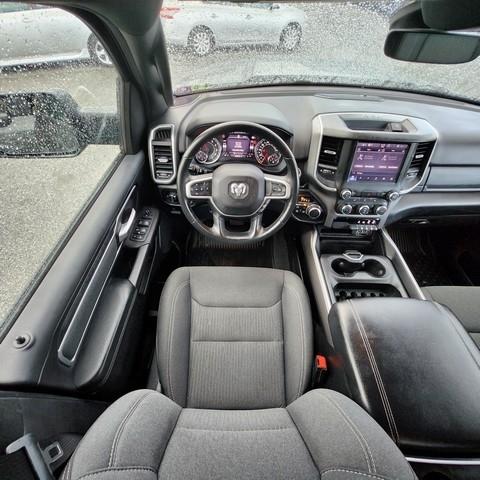 RAM 1500 Big Horn 4x4 Quad Cab 6'4" Box 2022