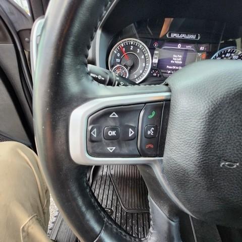 RAM 1500 Big Horn 4x4 Quad Cab 6'4" Box 2022