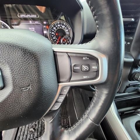 RAM 1500 Big Horn 4x4 Quad Cab 6'4" Box 2022