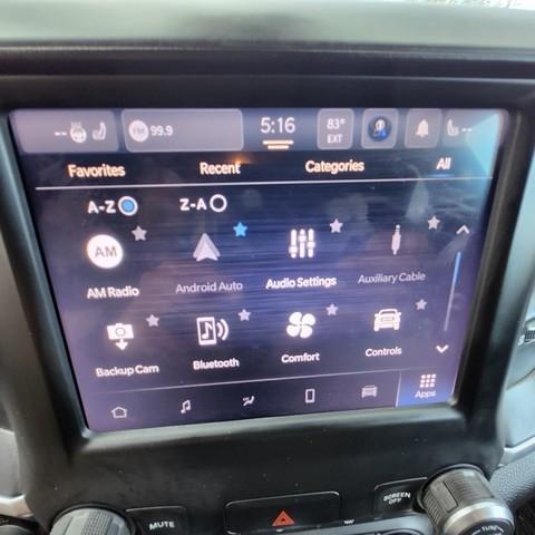 RAM 1500 Big Horn 4x4 Quad Cab 6'4" Box 2022