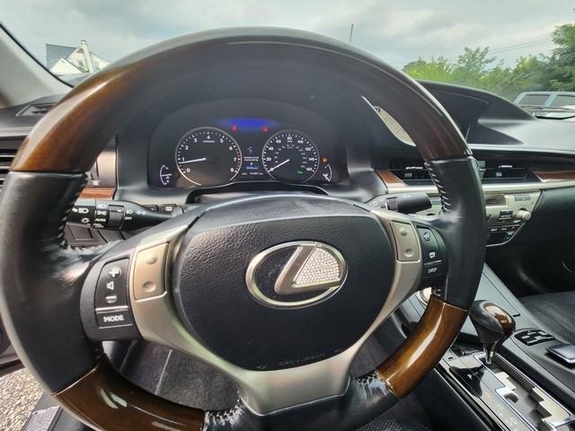 Lexus ES 350 4dr Sdn 2014