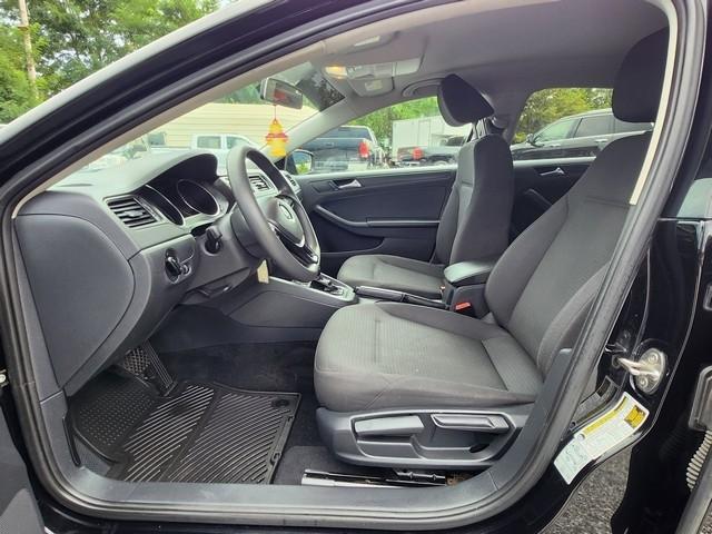 Volkswagen Jetta Sedan 4dr Auto 1.4T S 2016