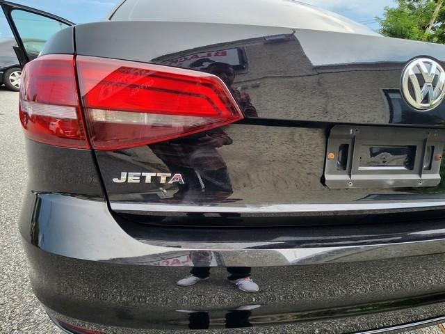 Volkswagen Jetta Sedan 4dr Auto 1.4T S 2016