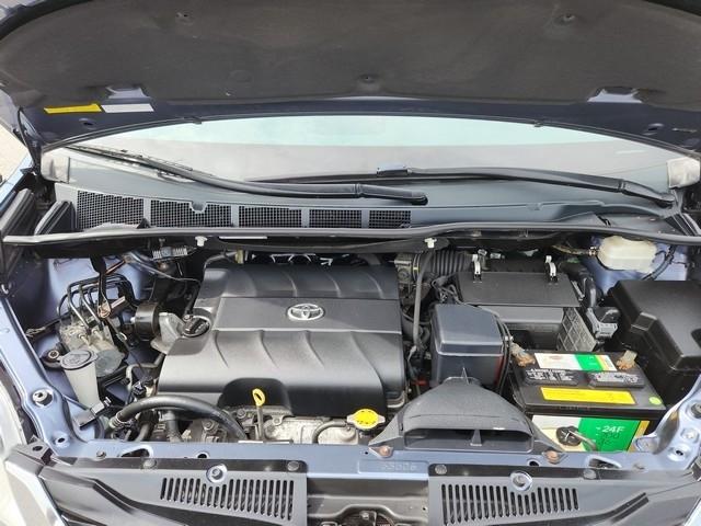 Toyota Sienna 5dr 7-Pass Van V6 LE AWD (Natl) 2014