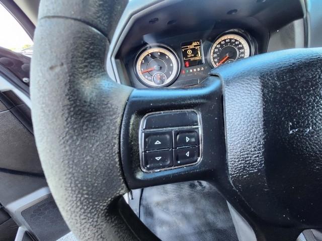 RAM 1500 Classic Tradesman 4x2 Reg Cab 8' Box 2019