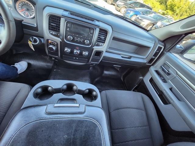 RAM 1500 Classic Tradesman 4x2 Reg Cab 8' Box 2019