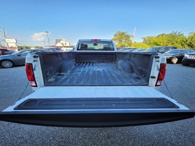 RAM 1500 Classic Tradesman 4x2 Reg Cab 8' Box 2019
