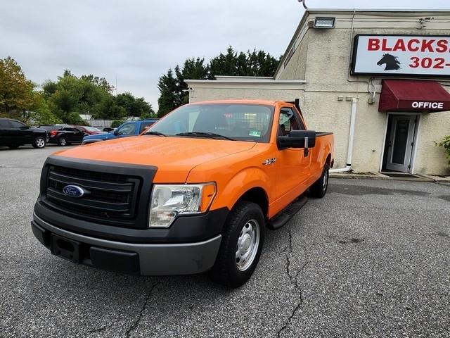 Ford F-150 2WD Reg Cab 126" STX 2014