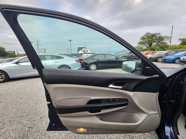 Honda Accord Sdn 4dr I4 Auto LX 2012