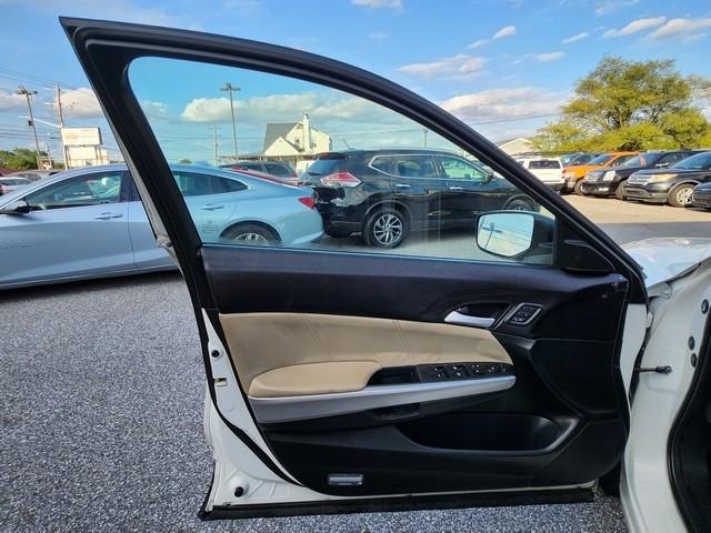 Honda Crosstour 4WD V6 5dr EX-L 2013