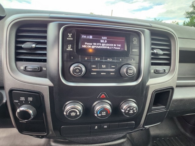 2015 Ram 1500 Tradesman photo 14