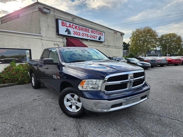 RAM 1500 4WD Quad Cab 140.5" Tradesman 2015