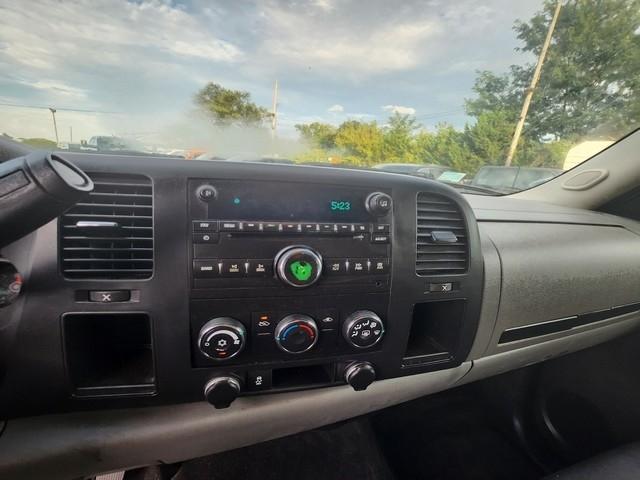 Chevrolet Silverado 1500 2WD Crew Cab 143.5" LS 2012