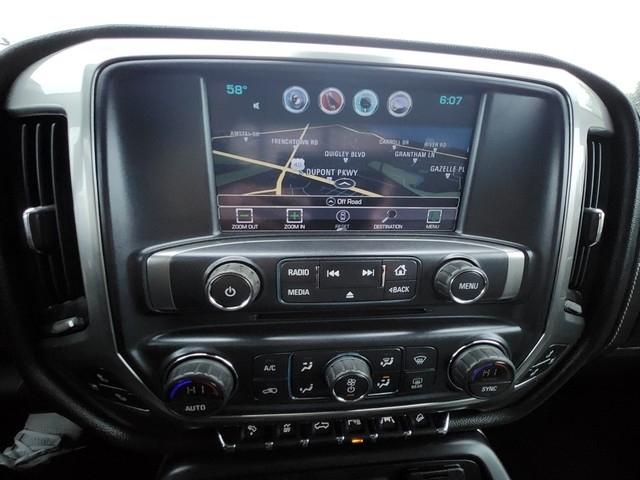 Chevrolet Silverado 1500 4WD Double Cab 143.5" LTZ w/2LZ 2016